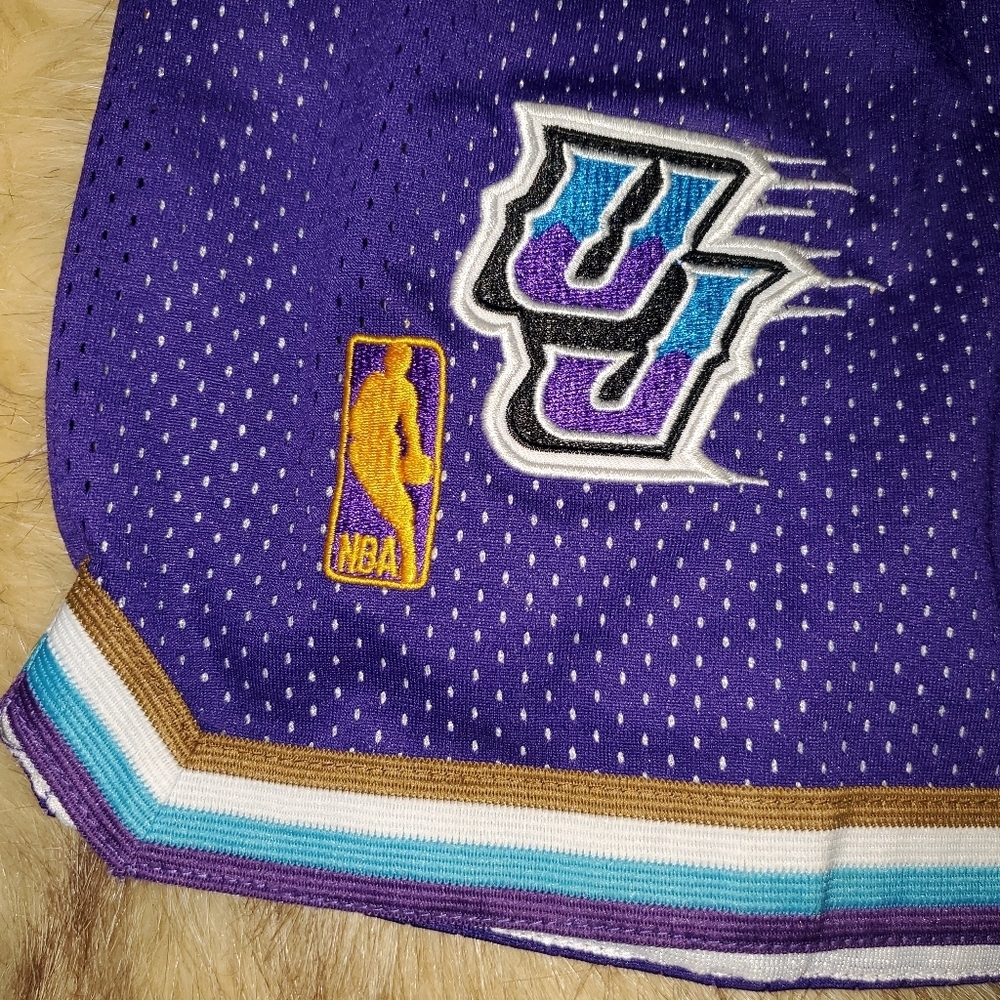 Just Don Vintage NBA Utah Jazz Basketball Shorts Sz M NBA 96-97 - Picture 4 of 7